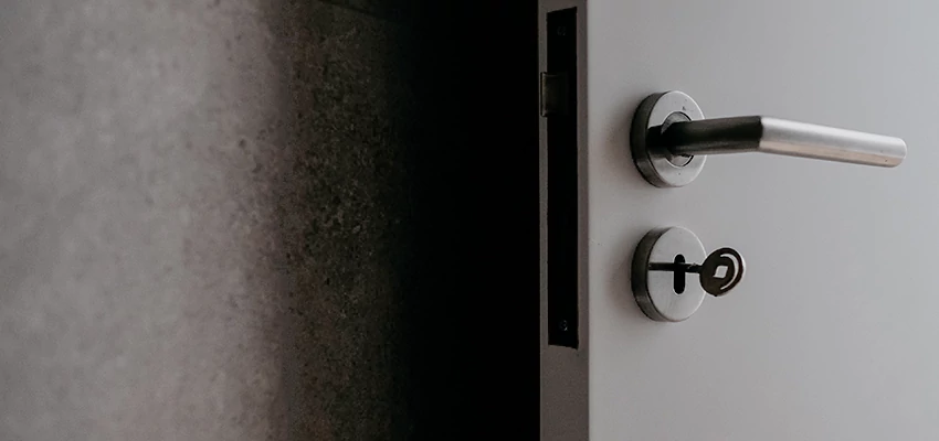 Front Door Handle Repair And Installation in Torrance, CA